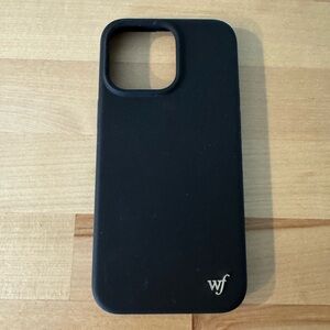 Black Phone Case iPhone 15 Pro Max Wildflower Cases